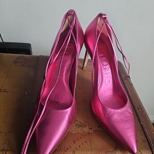 ANTONIO MELANI Fuchsia Heels